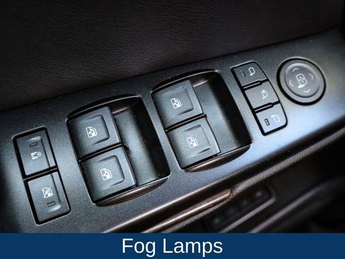 Used 2020 Chevrolet Tahoe LT w/ Luxury Package image 23