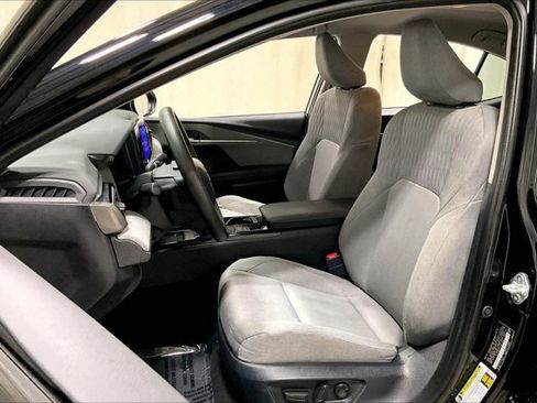 Used 2026 Toyota Camry LE w/ Convenience Package FWD image 25