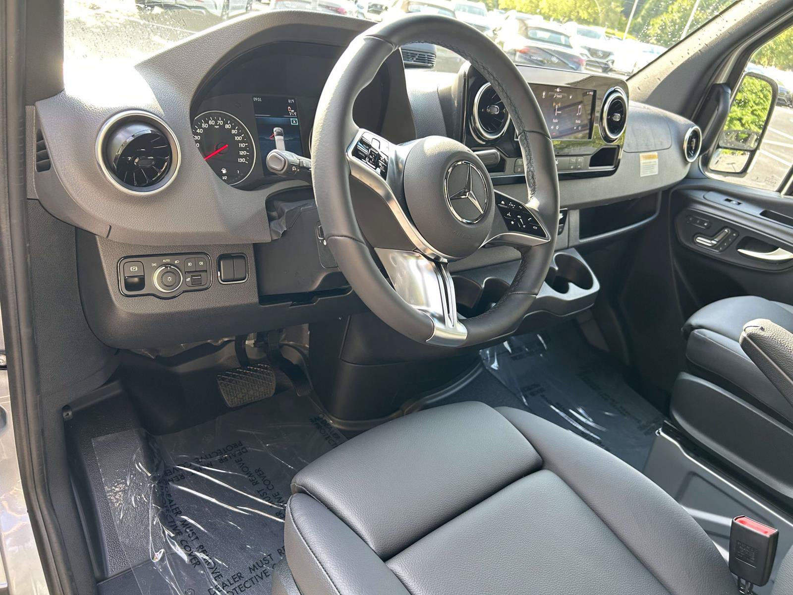 New 2026 Mercedes-Benz Sprinter 2500 image 23