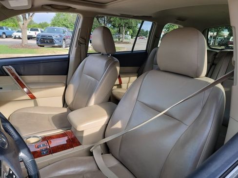 Used 2013 Toyota Highlander Limited AWD/4WD image 13