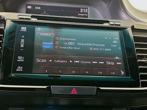 Used 2017 Honda Accord EX-L image 19