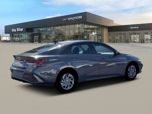 New 2026 Hyundai Elantra Blue FWD image 8