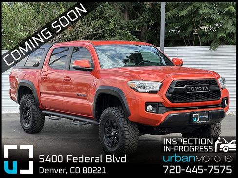 Used 2016 Toyota Tacoma TRD Off-Road AWD/4WD image 1