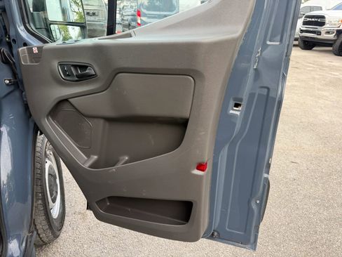 Used 2020 Ford Transit 250 148 High Roof Extended RWD image 16