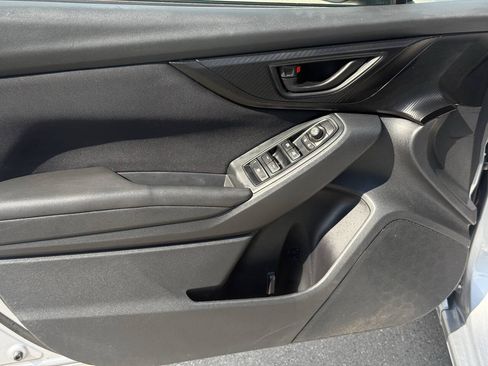 Used 2019 Subaru Impreza 2.0i Premium w/ Eyesight & BSD/Rcta & SRF AWD/4WD image 9