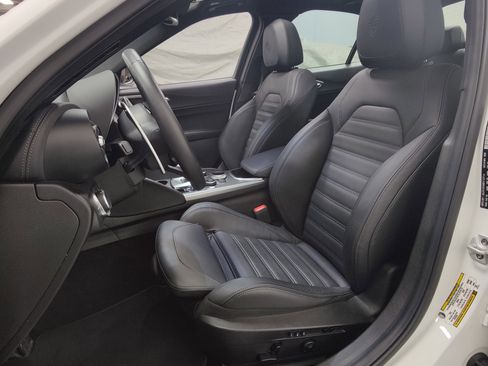 Used 2024 Alfa Romeo Giulia Veloce image 16