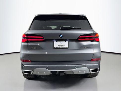 New 2026 BMW X5 xDrive40i w/ Executive Package image 6