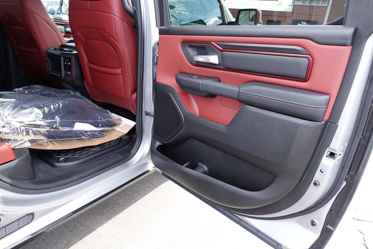 Used 2025 RAM 1500 Rebel AWD/4WD image 28