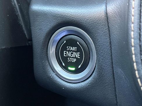 Used 2023 GMC Yukon AT4 w/ Technology Package image 26