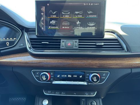 Used 2023 Audi Q5 2.0T Premium Plus image 17