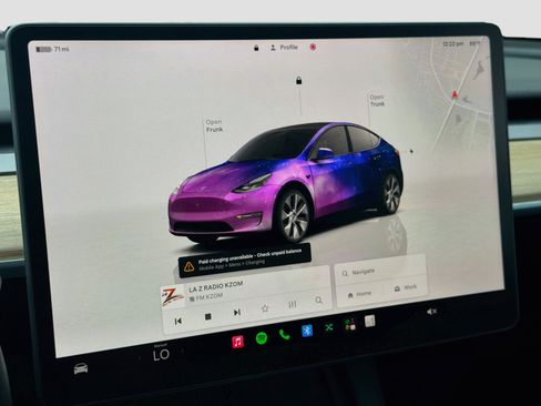 Used 2023 Tesla Model Y AWD image 15