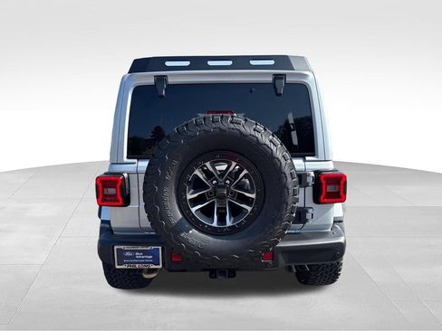 Used 2024 Jeep Wrangler Unlimited Rubicon 392 AWD/4WD image 8
