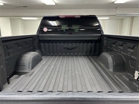 Used 2022 Chevrolet Silverado 1500 LTZ image 25