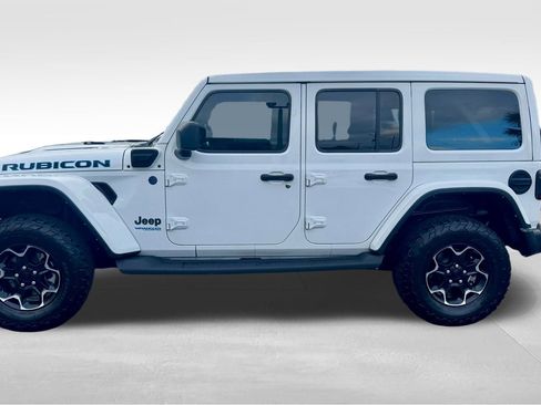 Used 2022 Jeep Wrangler Unlimited Rubicon 4xe w/ Cold Weather Group image 15