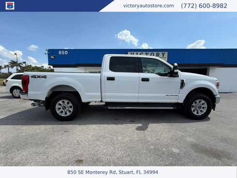 Used 2022 Ford F250 XLT w/ XLT Value Package AWD/4WD image 2