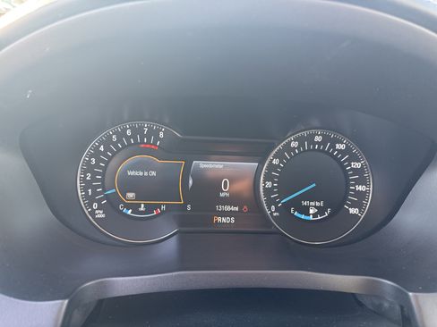 Used 2018 Ford Explorer Platinum image 25