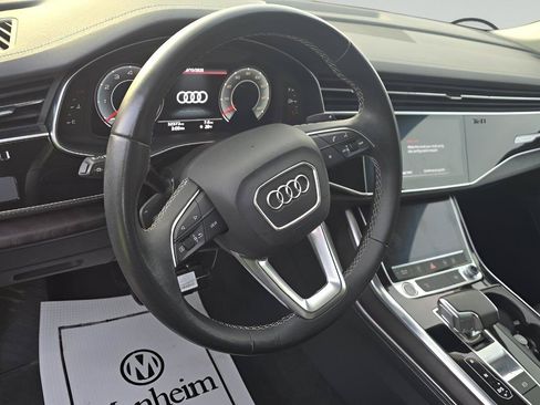 Used 2023 Audi Q8 Premium Plus AWD/4WD image 12