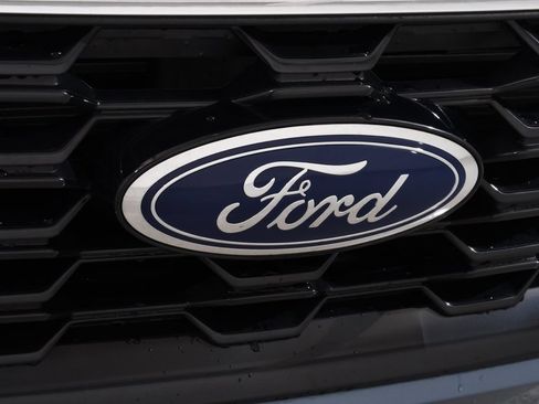 Used 2024 Ford Escape ST-Line w/ Tech Pack #1 AWD/4WD image 21