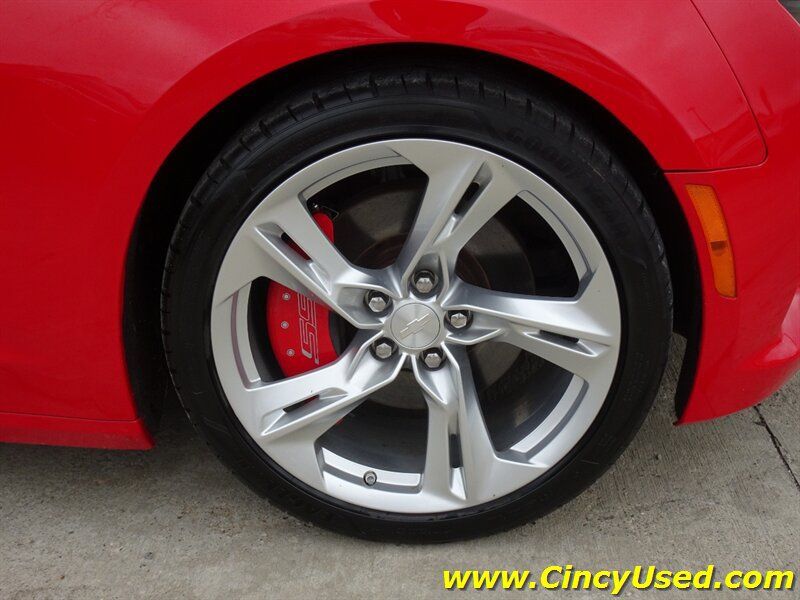 Used 2016 Chevrolet Camaro SS RWD image 36