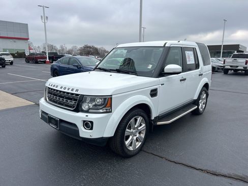 Used 2016 Land Rover LR4 HSE image 1