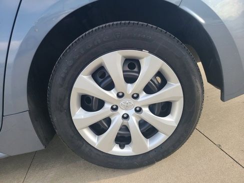 Used 2024 Toyota Corolla LE image 11