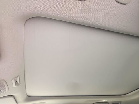 Used 2025 INFINITI QX80 Sensory AWD/4WD image 19