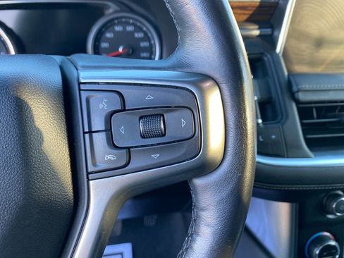 Used 2021 Chevrolet Tahoe Premier w/ Premium Package image 28