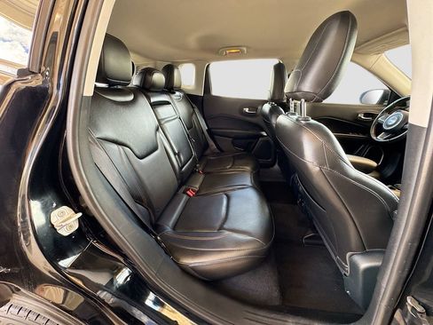 Used 2018 Jeep Compass Limited AWD/4WD image 29