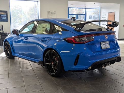 New 2025 Honda Civic Type R image 6