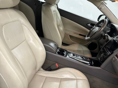 Used 2012 Jaguar XK Convertible RWD image 33
