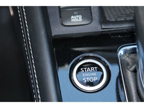 Used 2024 Nissan Kicks SR image 22