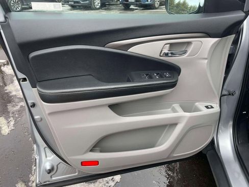 Certified 2019 Honda Ridgeline RTL image 15