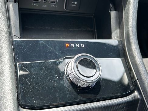 Used 2024 Jeep Grand Cherokee Altitude image 23