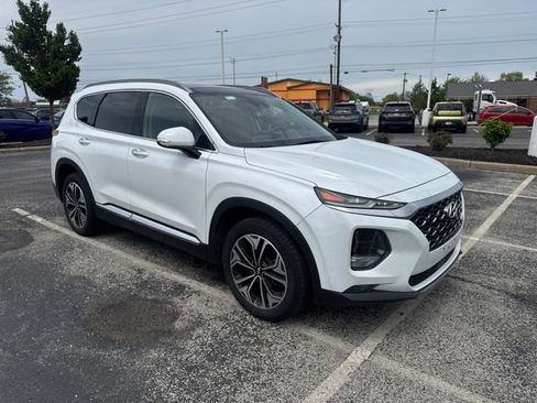 Used 2019 Hyundai Santa Fe Limited FWD image 9