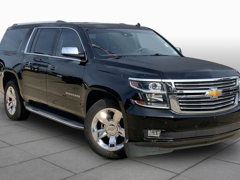 Used 2015 Chevrolet Suburban LTZ AWD/4WD image 2