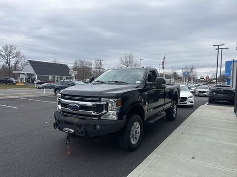 Used 2022 Ford F350 XLT w/ XLT Value Package image 5