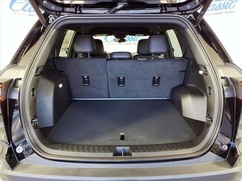 New 2026 Chevrolet Equinox RS w/ Convenience Package III image 9