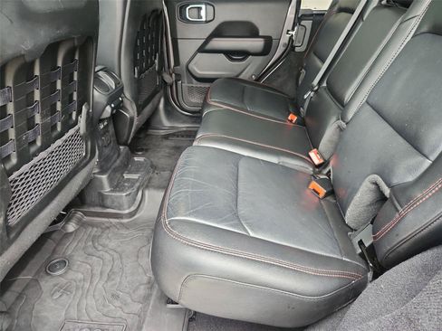 Used 2021 Jeep Wrangler Unlimited Rubicon AWD/4WD image 24