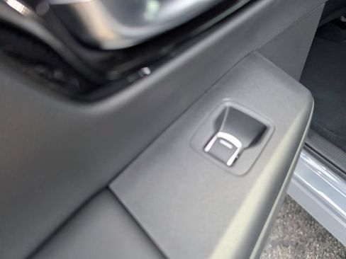 Used 2026 Honda CR-V EX-L image 11