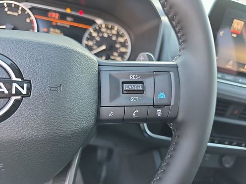 New 2026 Nissan Rogue SV image 32