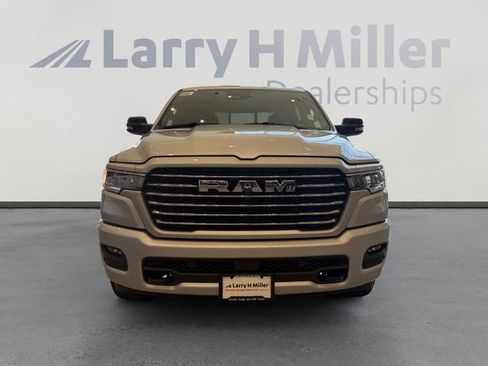 New 2026 RAM 1500 Laramie AWD/4WD image 8