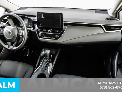 Used 2025 Toyota Corolla LE FWD image 21
