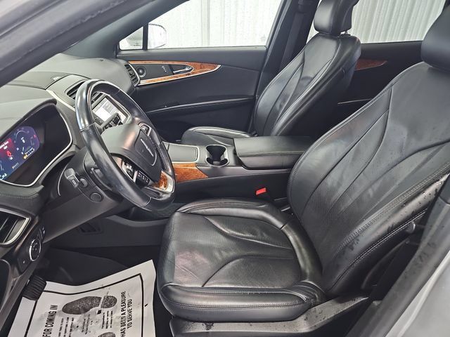 Used 2019 Lincoln Nautilus Reserve AWD/4WD image 9