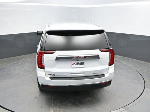 Used 2022 GMC Yukon SLT w/ SLT Luxury Package image 29