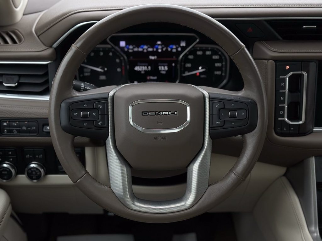 Used 2021 GMC Yukon XL Denali w/ Denali Ultimate Package AWD/4WD image 55