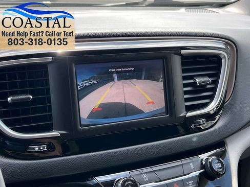 Used 2023 Chrysler Voyager LX FWD image 42