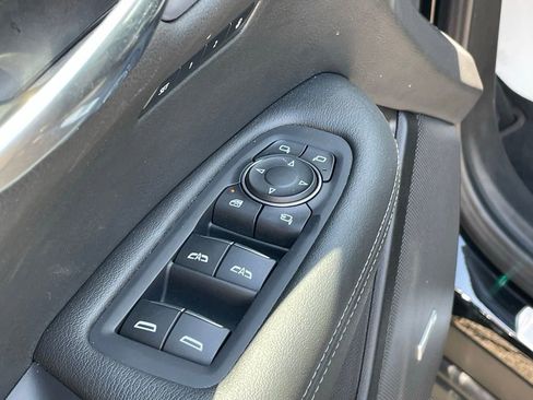 Certified 2024 Cadillac XT6 Premium Luxury w/ LPO, Floor Liner Package AWD/4WD image 32