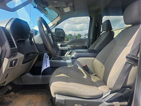 Used 2022 Ford F350 XLT w/ XLT Premium Package AWD/4WD image 14