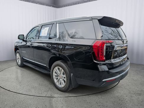 Certified 2024 GMC Yukon SLT w/ SLT Premium Package image 4