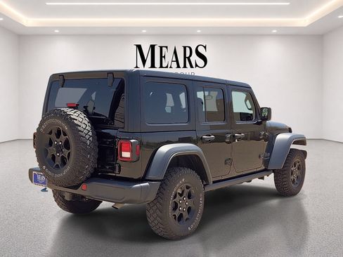 Used 2023 Jeep Wrangler Unlimited AWD/4WD image 5